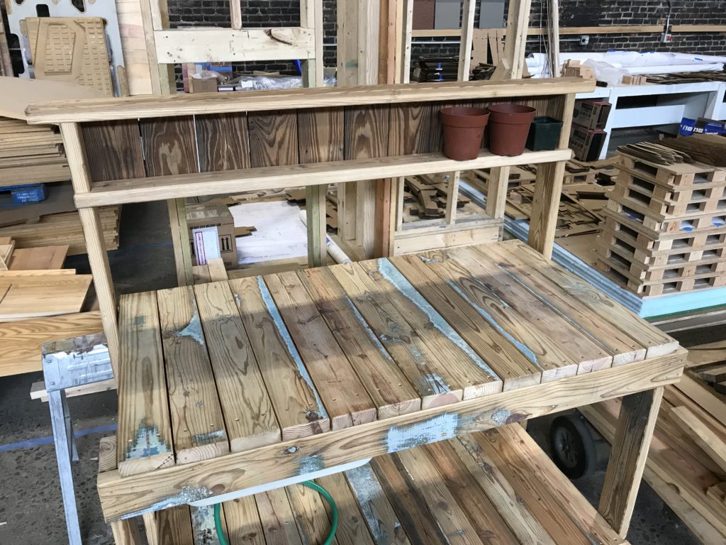 C.AT.J Potting Bench