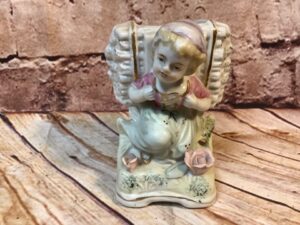 Specialty Collectible - European - Country Girl, Pencil Holder - Porcelain