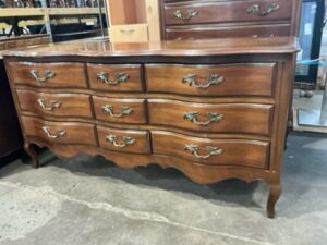 Dresser - Drexel Chablis 9 Drawer - Cherry