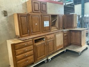 REDUCED Kitchen Cabinet SET - 11 pc, Oak Finish  No Sink Base